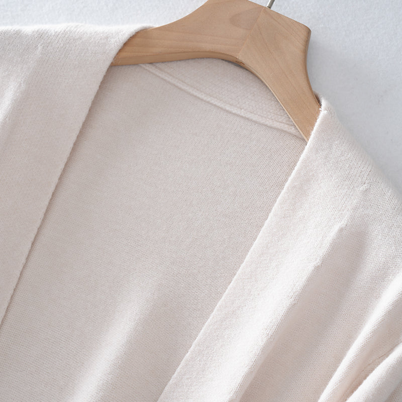 Maßgefertigter langer Strickcardigan für Damen – Direkt ab Werk | Eleganter Oversize-Pullovermantel