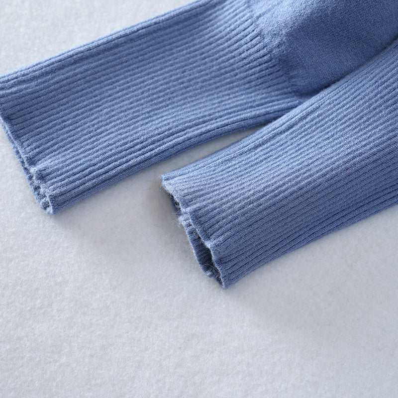Locker sitzender Strickpullover mit Fledermausärmeln für Damen | Asymmetrisches Rippendetail | Rundhalsausschnitt | Leichter Pullover | Anpassbar