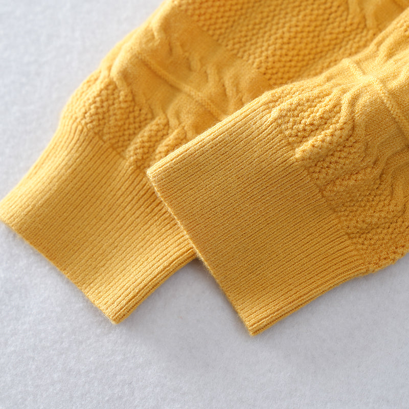 Loose Casual Round Neck Women’s Knit Sweater with Yellow – Fashion Wholesale for Brands | Customizable Design